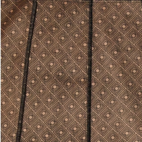 Liz Claiborne All Weather Midweight Softshell Black Jacket Small Bella Swan rain - Picture 10 of 13